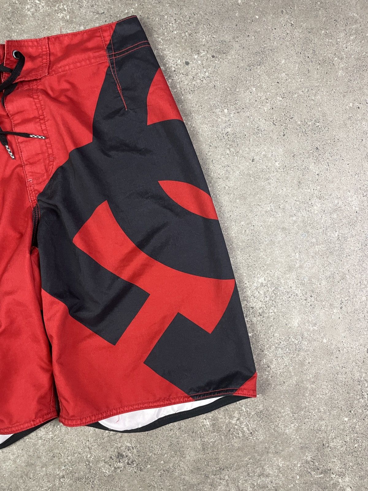 DC × Vintage Vintage DC skate rap swimming shorts Size US 32 / EU 48 - 4 Thumbnail