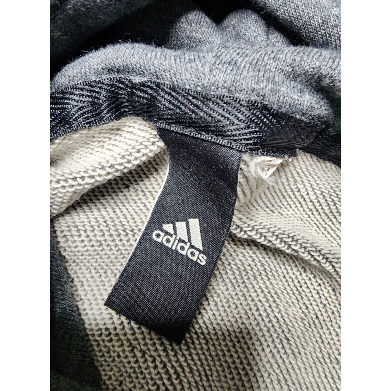 Adidas Adidas Mens M Hoodie Vintage Style Pull Over Sweatshirt Gray Athletic Size US M / EU 48-50 / 2 - 5 Thumbnail