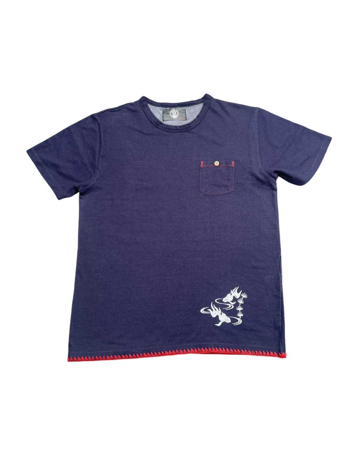 Japanese Brand Araku Fish Koi Sukajan Tshirt Size US L / EU 52-54 / 3 - 1 Thumbnail