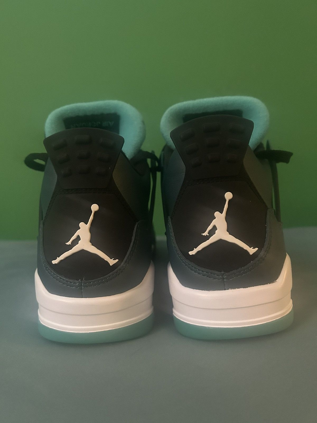 Jordan Brand Nike Air Jordan 4 Teal 2015 Size US 9.5 / EU 42-43 - 3 Thumbnail