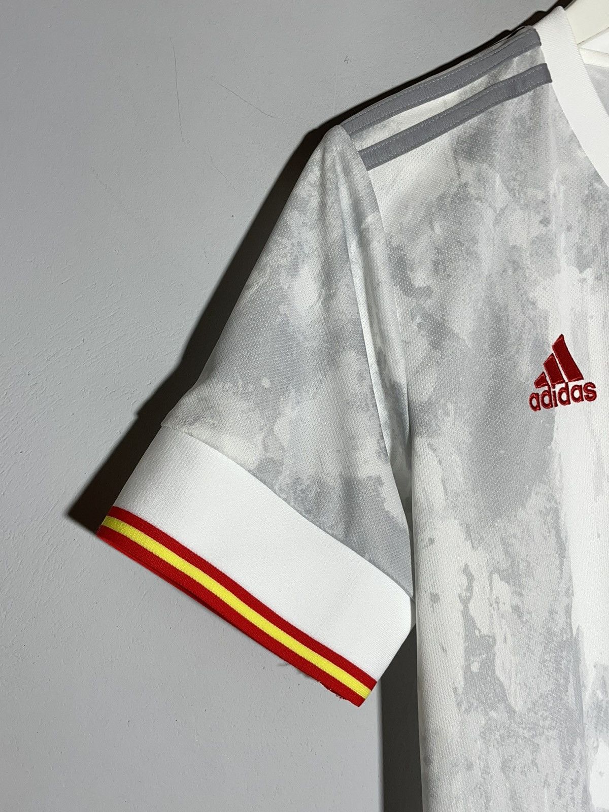Adidas National Team Spain 2020 Away Adidas Y2k Football Shirt Size US M / EU 48-50 / 2 - 4 Thumbnail