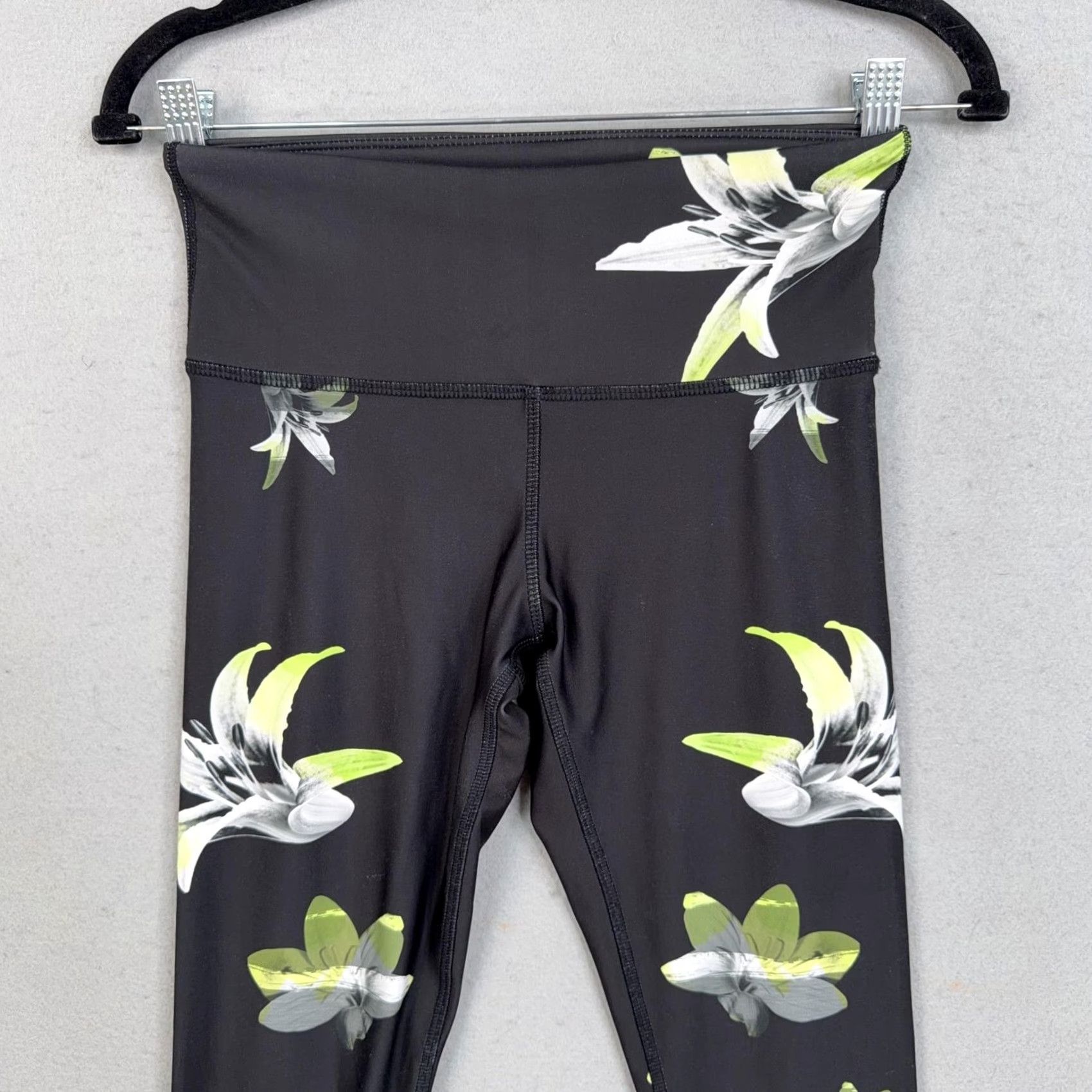 Vintage Noli Leggings Womens Medium Black Floral High Rise Ankle Yoga Athletic Pilates Size 32" / US 10 / IT 46 - 2 Thumbnail