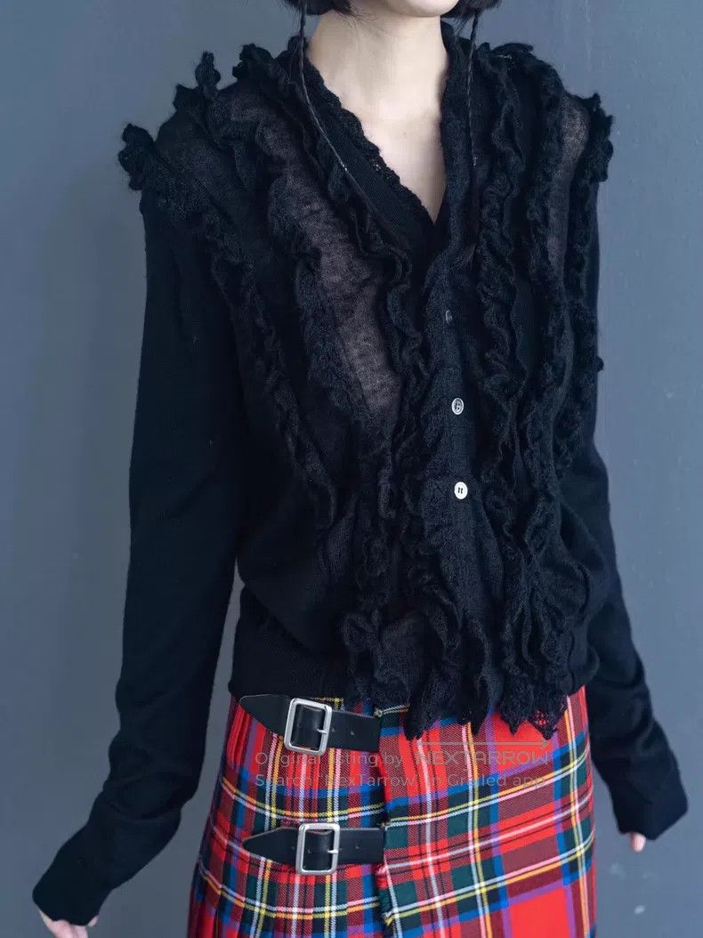 Junya Watanabe JUNYA WATANABE Black lace knitted top Size M / US 6-8 / IT 42-44 - 1 Thumbnail