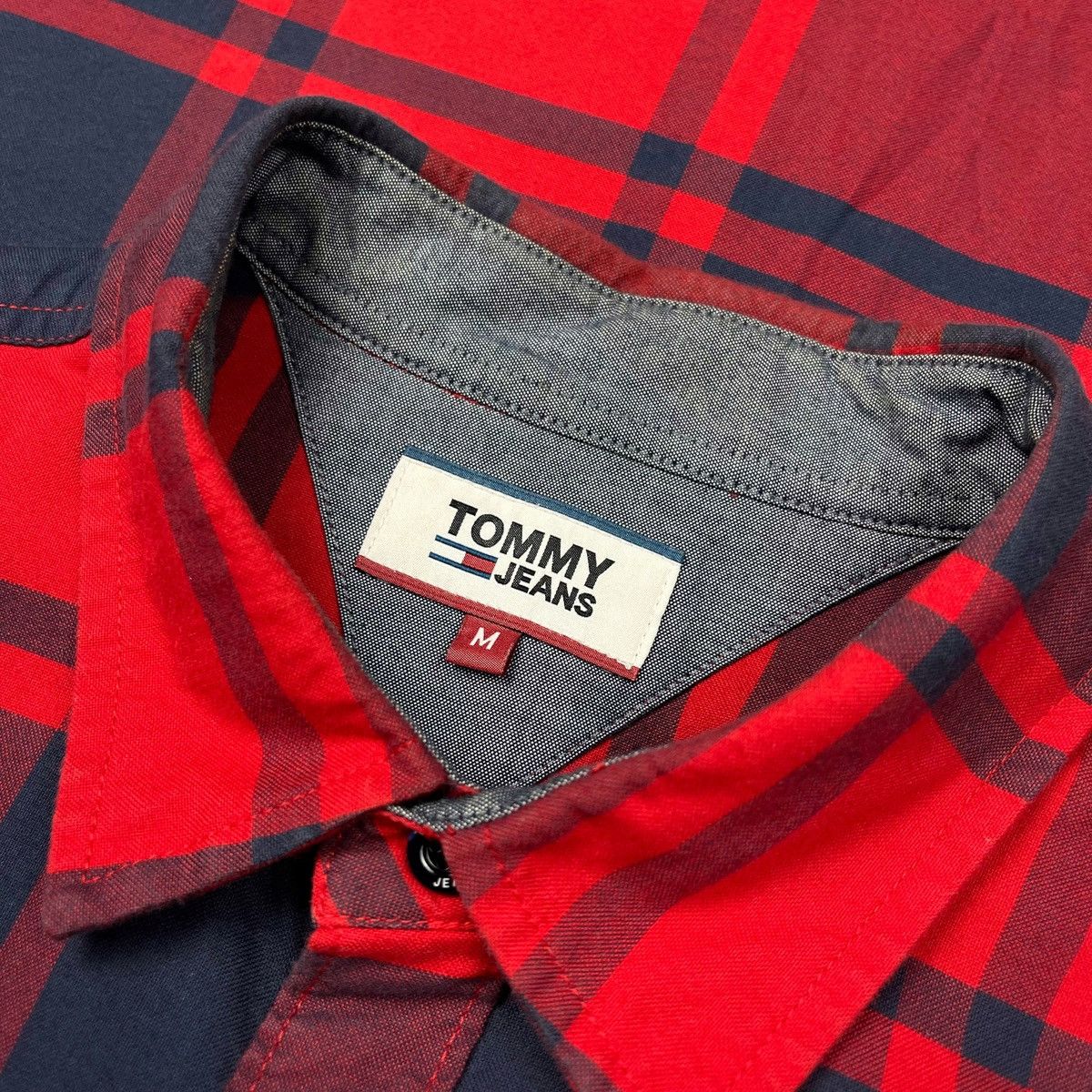 Tommy Jeans Tommy Jeans TMJ Badge Plaid Overshirt Size US M / EU 48-50 / 2 - 7 Thumbnail