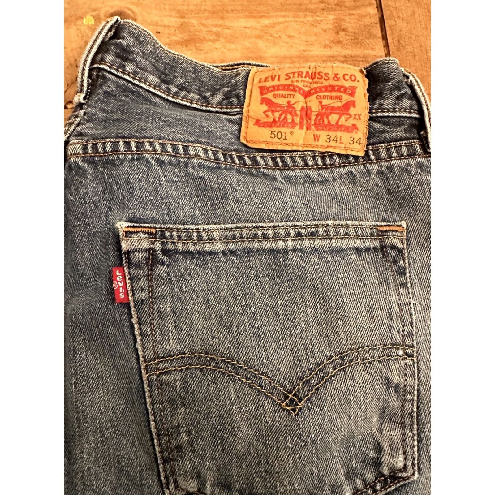 Levi's Levi's 501 Jeans Distressed Button Fly Mens 34X34 Denim Straight Classic Blue 5-Pocket Regular Fit Casual Vintage? Size US 34 / EU 50 - 4 Thumbnail
