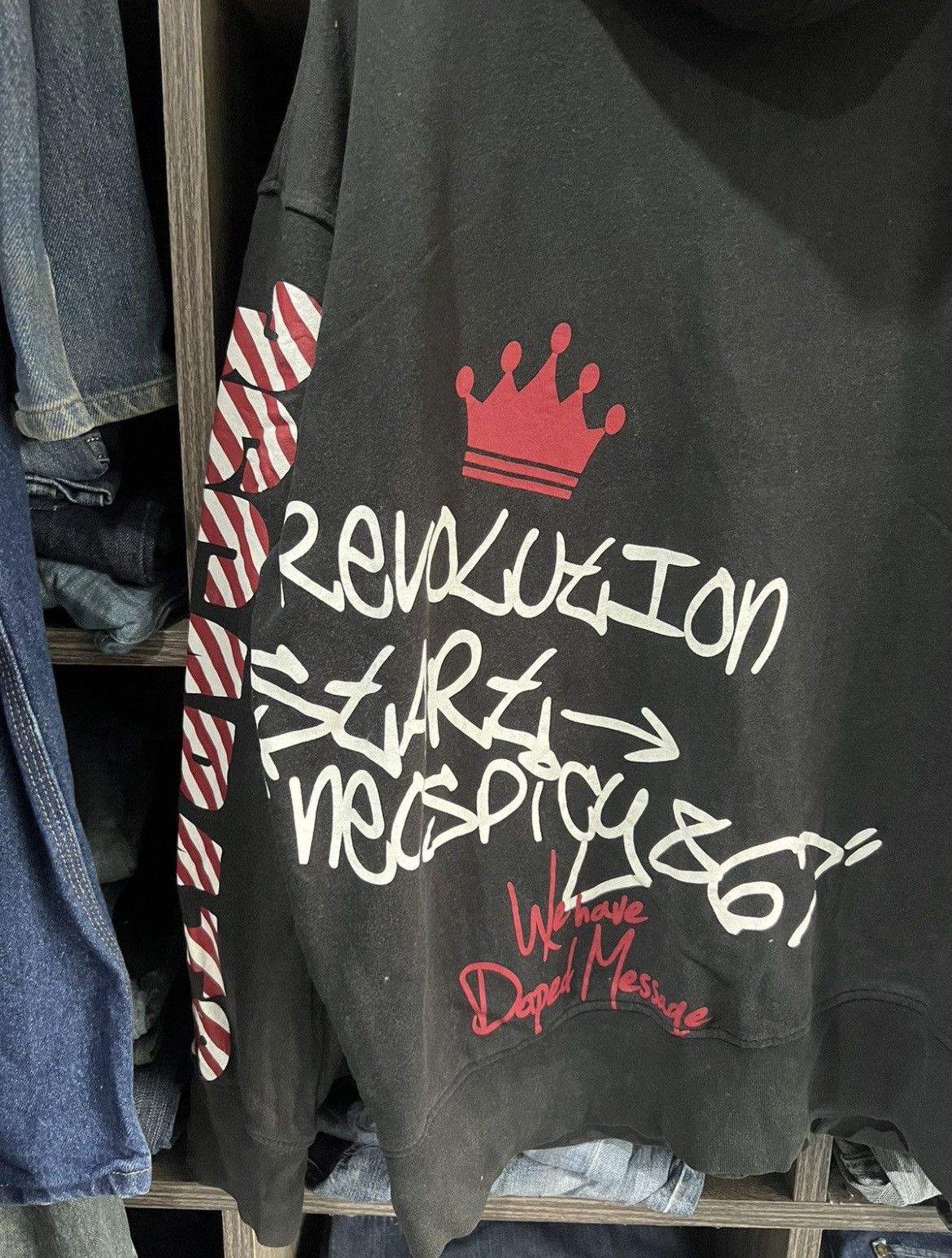 Japanese Brand 🔥Sun Faded Defective Struct 36 Carats Patches Hoodie Size US XL / EU 56 / 4 - 13 Thumbnail