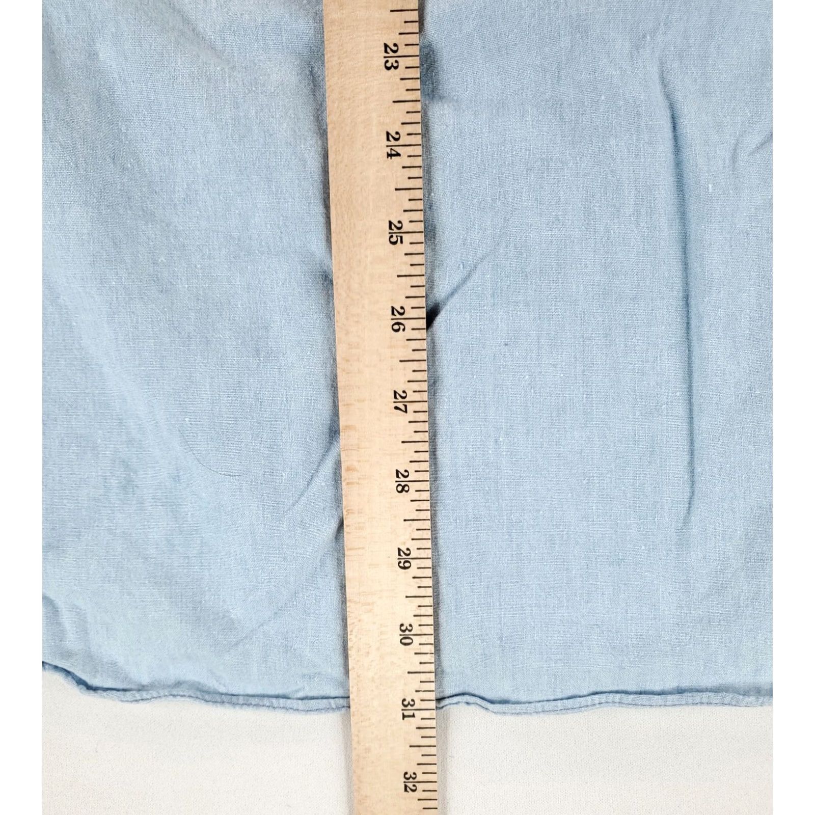 Izod VINTAGE Izod Lacoste Shirt Chambray Button Down Blue Long Sleeve Mens L Size US L / EU 52-54 / 3 - 6 Thumbnail