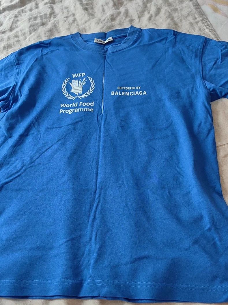 Balenciaga BALENCIAGA Blue WFP Print T-Shirt M - dmc Size US M / EU 48-50 / 2 - 1 Thumbnail