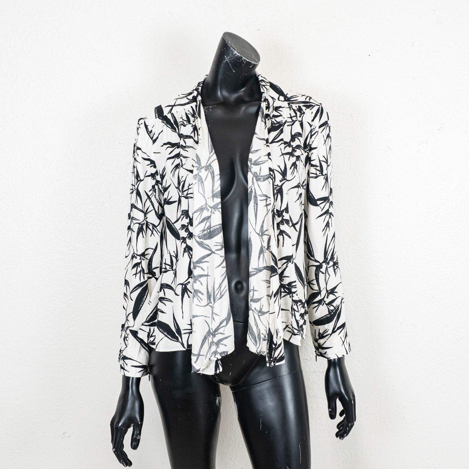 Alice + Olivia Alice + Olivia Botanical ink Open Front Kimono Jacket Top Size L / US 10 / IT 46 - 2 Thumbnail