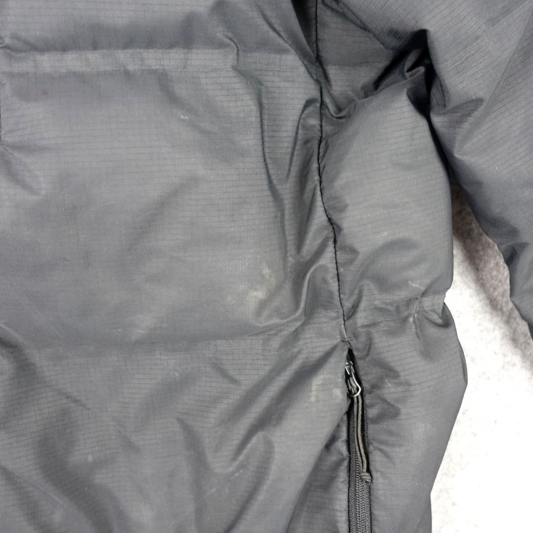 H&M H&M Jacket Mens Small Black Puffer Water Repellent Windproof Zip Pockets Warm Size US S / EU 44-46 / 1 - 5 Thumbnail