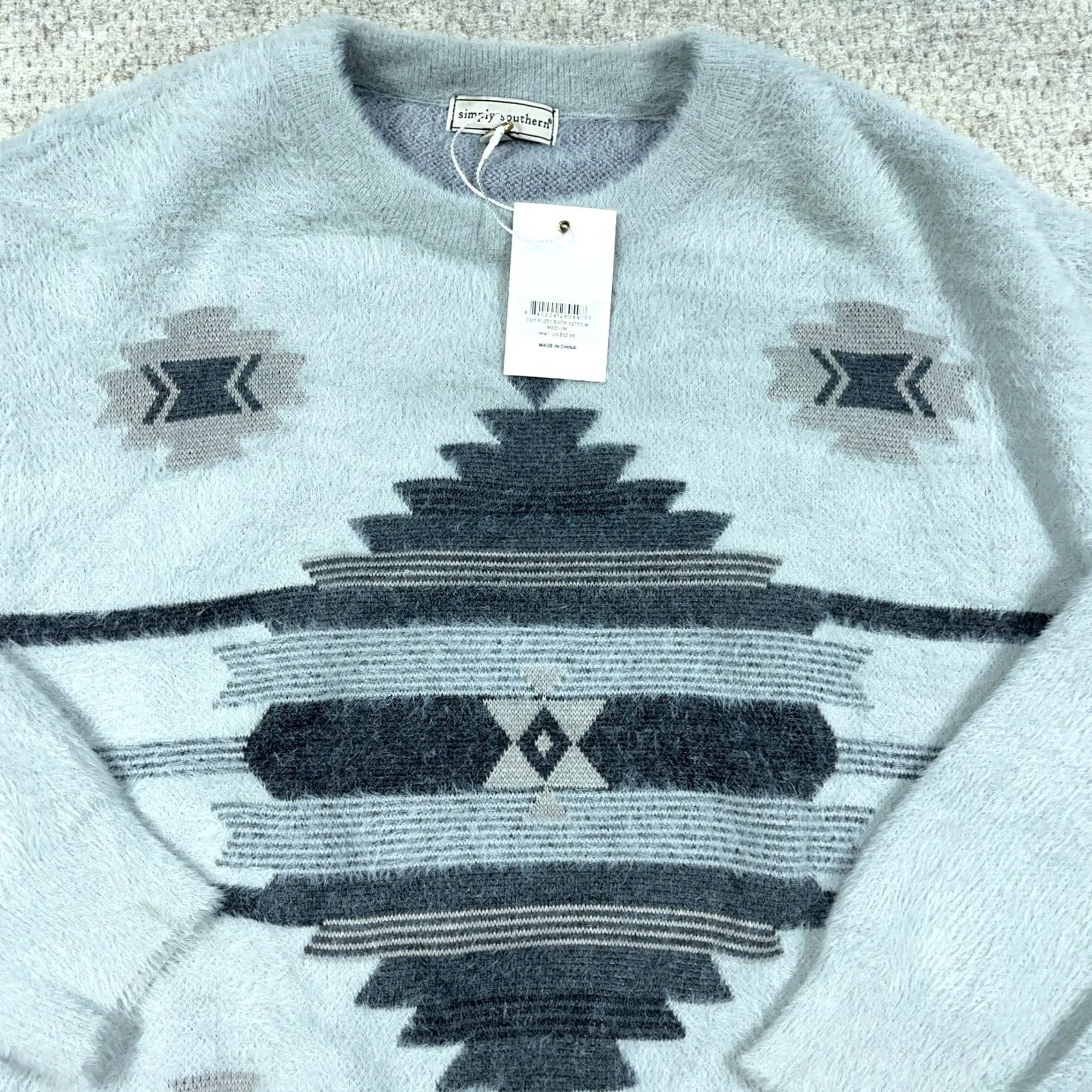 Vintage Simply Southern Sweater Women Medium Gray Fuzzy Aztec Southwestern Adult NEW Size M / US 6-8 / IT 42-44 - 2 Thumbnail