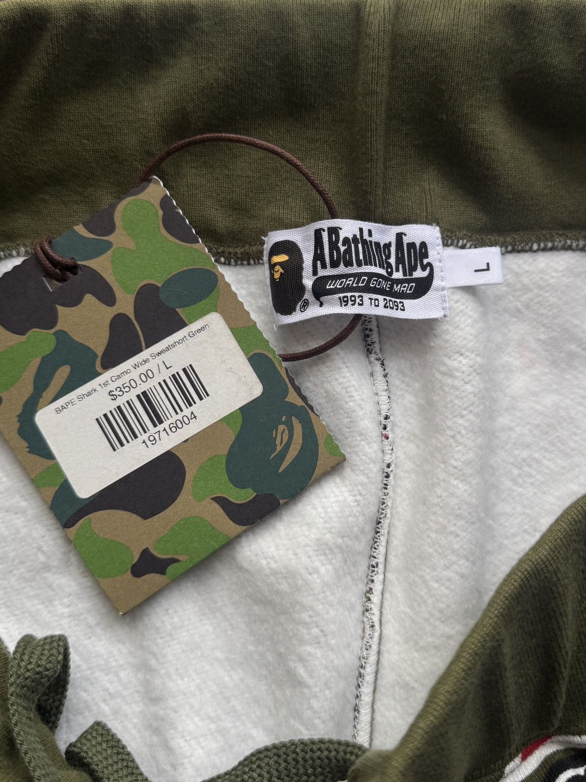 Bape Bape Shark 1st Camo Green Size US 32 / EU 48 - 2 Thumbnail