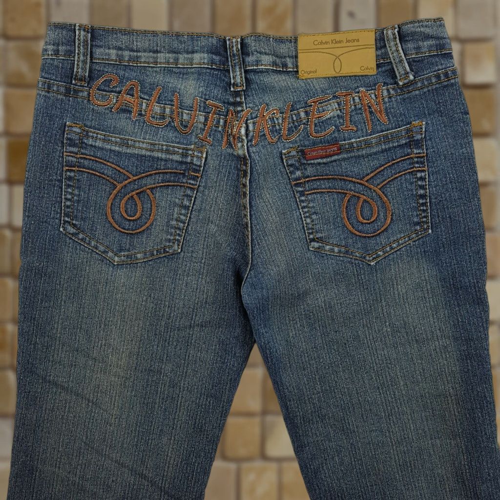 Calvin Klein VINTAGE Calvin Klein Women's Denim Jeans Spell Out Embroidered Straight Leg Dark Wash Size 32 30in Inseam 90s Retro Short text not needed Size 24" / US 00 / IT 34 - 1 Thumbnail