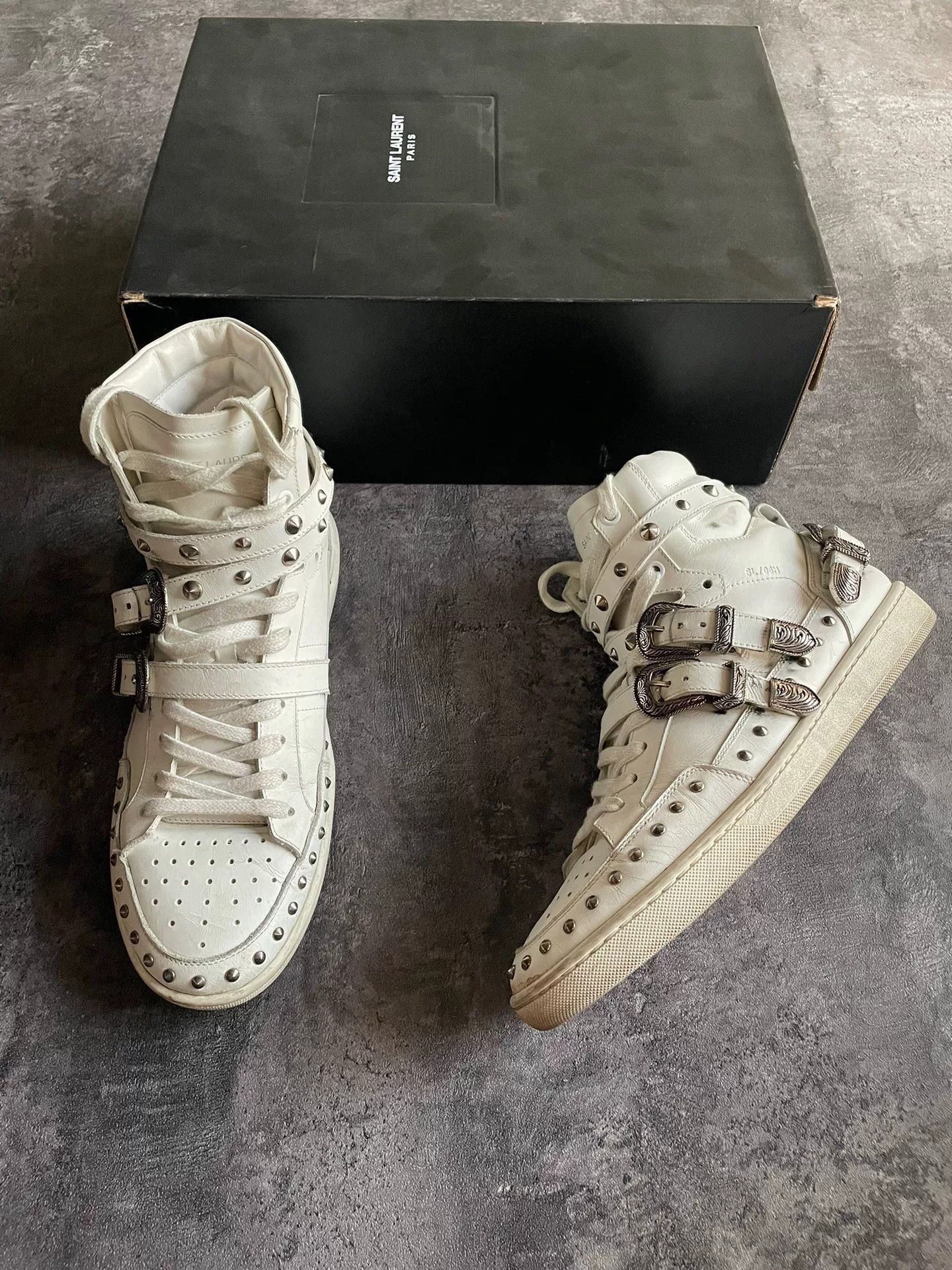 Saint Laurent Paris Saint Laurent White Studded High-Top Sneakers. Size US 7 / EU 40 - 3 Thumbnail