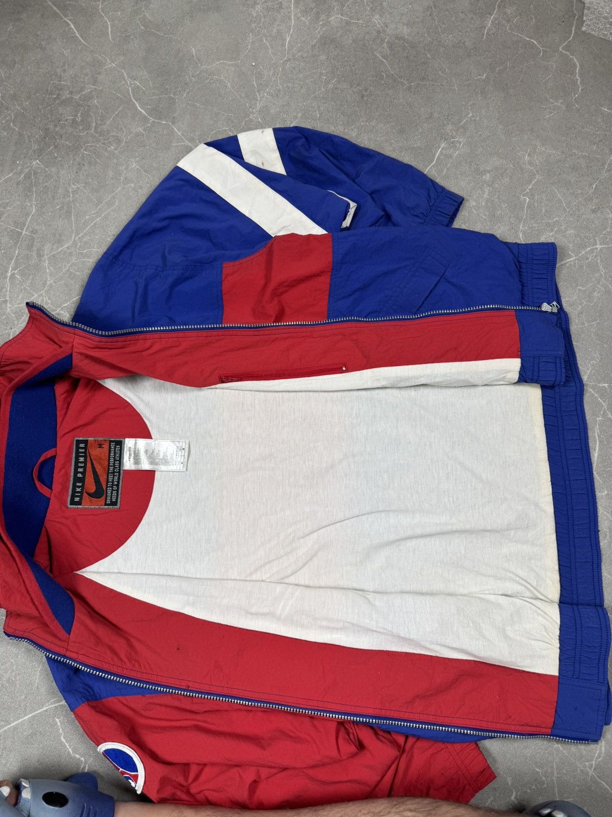 Nike Nike PSG Paris Saint Germain Training Zip 1995-1996 Size US L / EU 52-54 / 3 - 8 Thumbnail
