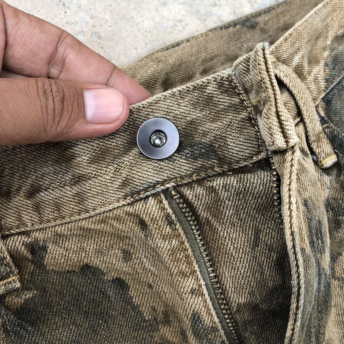 Uniqlo Uniqlo Tie Dye Denim Pant Size US 30 / EU 46 - 6 Thumbnail