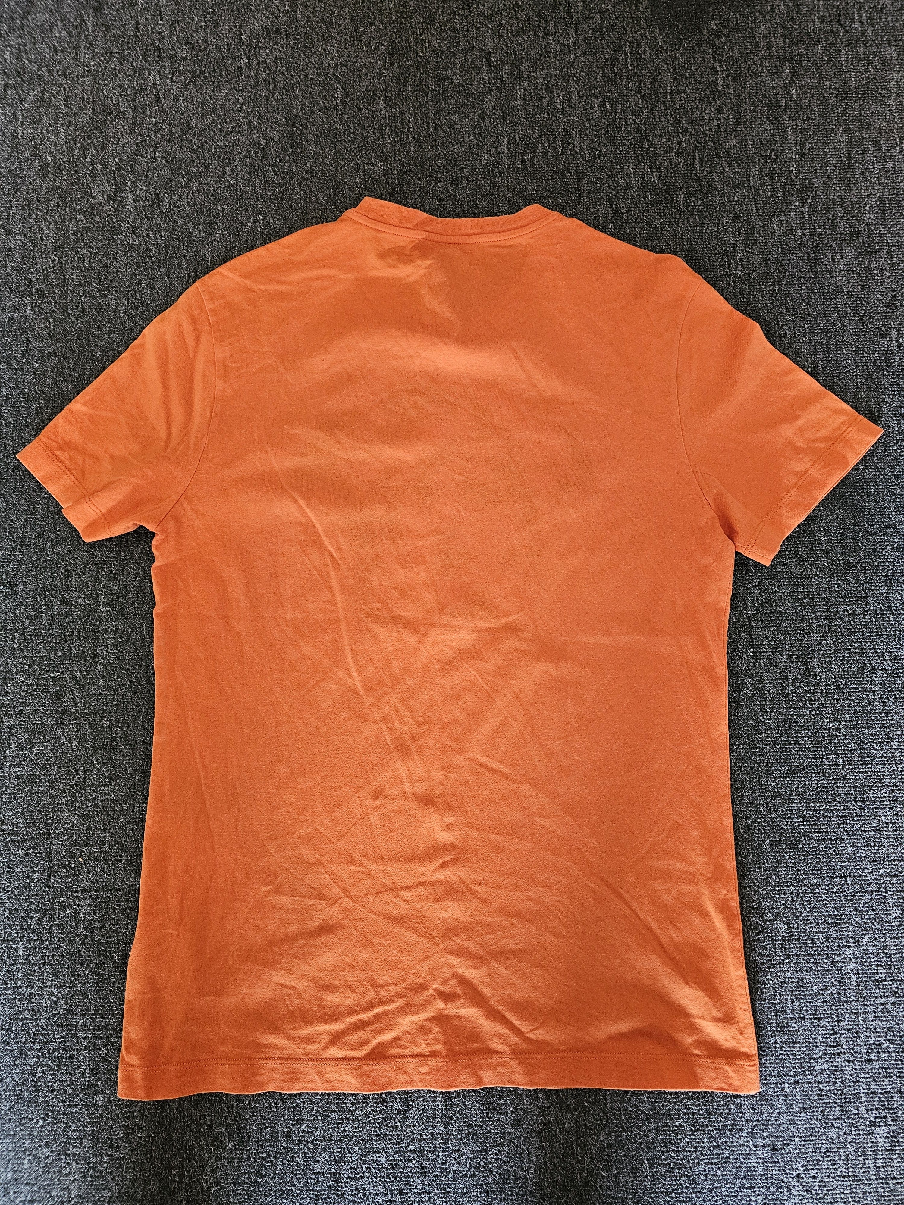 Versace Versace unisex diamonds T-shirts size S like new Size US S / EU 44-46 / 1 - 5 Thumbnail