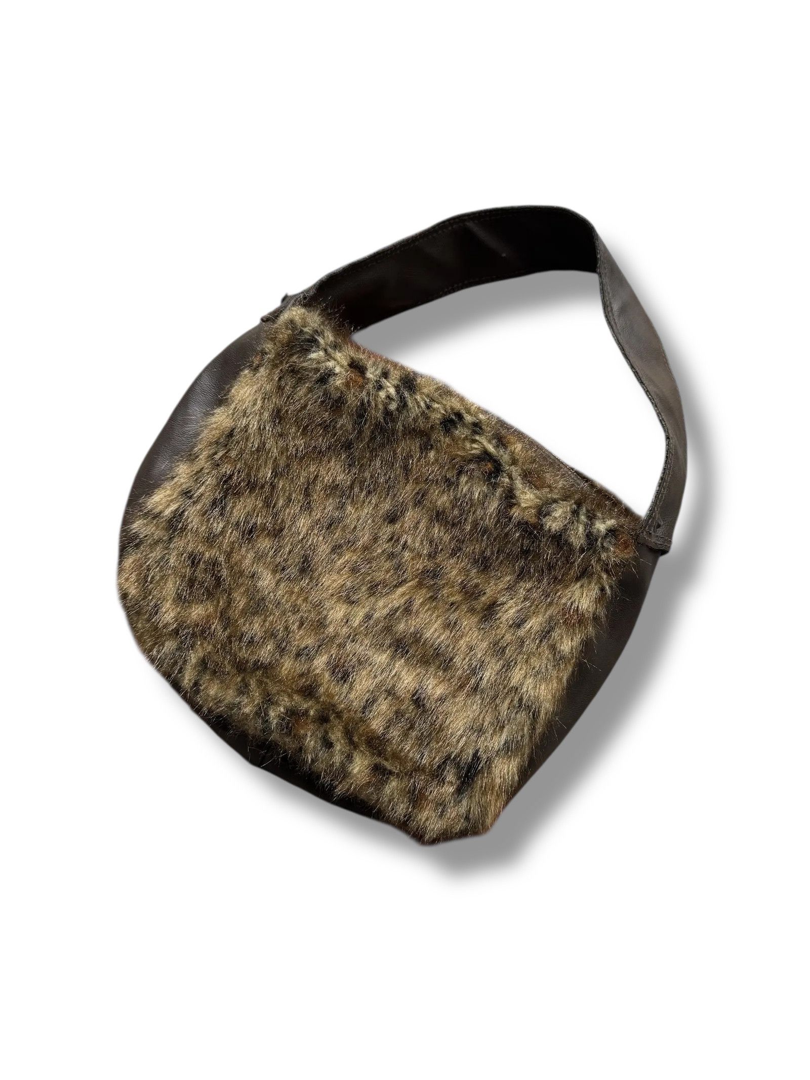 Japanese Brand Y2K Faux Fur Bag(V176) Size ONE SIZE - 1 Thumbnail