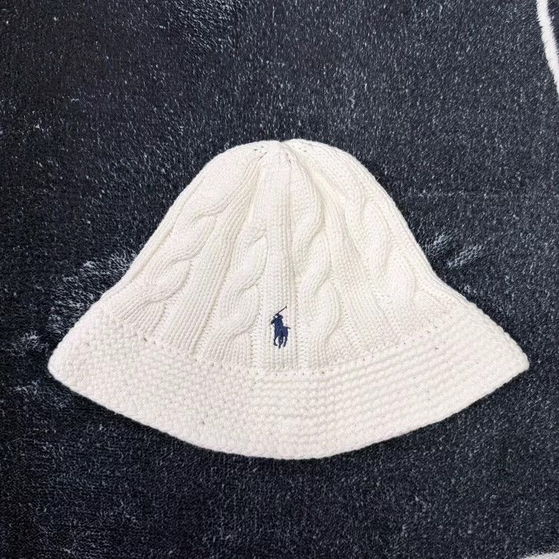 Ralph Lauren Ralph Lauren White Cable Knit Cotton Bucket Hat Q10 Size ONE SIZE - 1 Thumbnail
