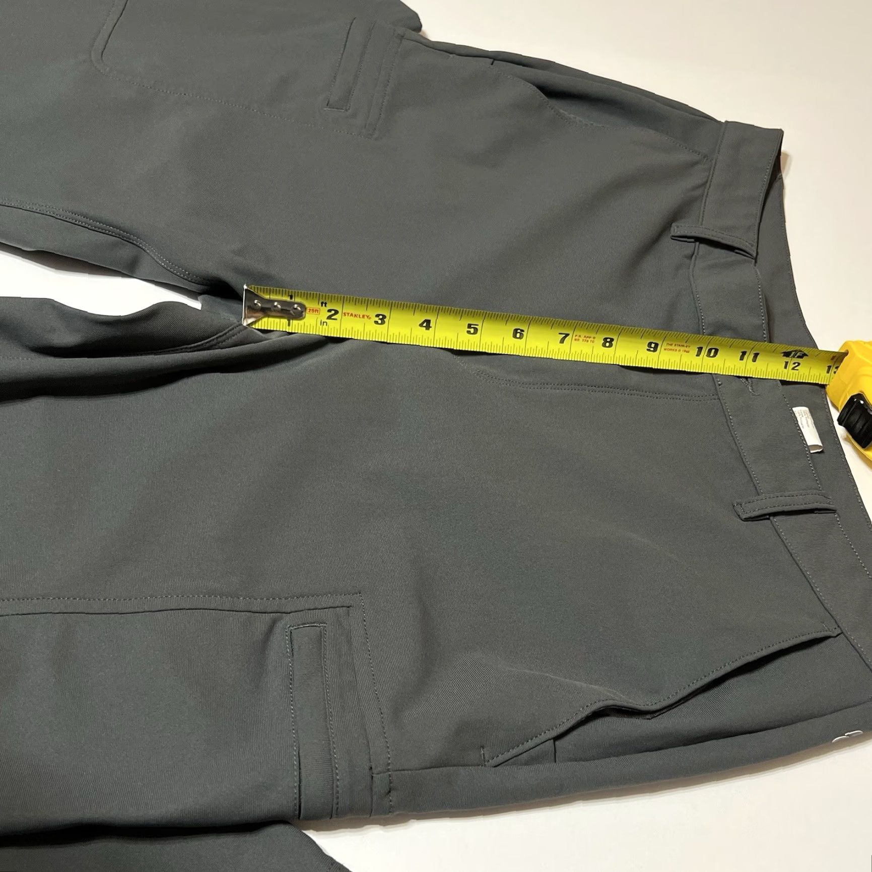 Fabletics Fabletics Pants Mens Tag 35x32 (35x29) Gray The Don Cargo Stretch Chino Classic Slim Tapered Pocket Logo Size US 35 - 4 Thumbnail