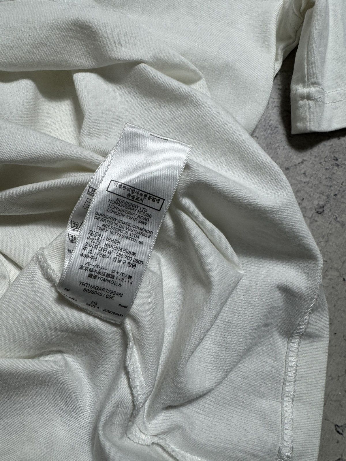 Burberry Burberry London England White T-Shirt Size M Size US M / EU 48-50 / 2 - 7 Thumbnail