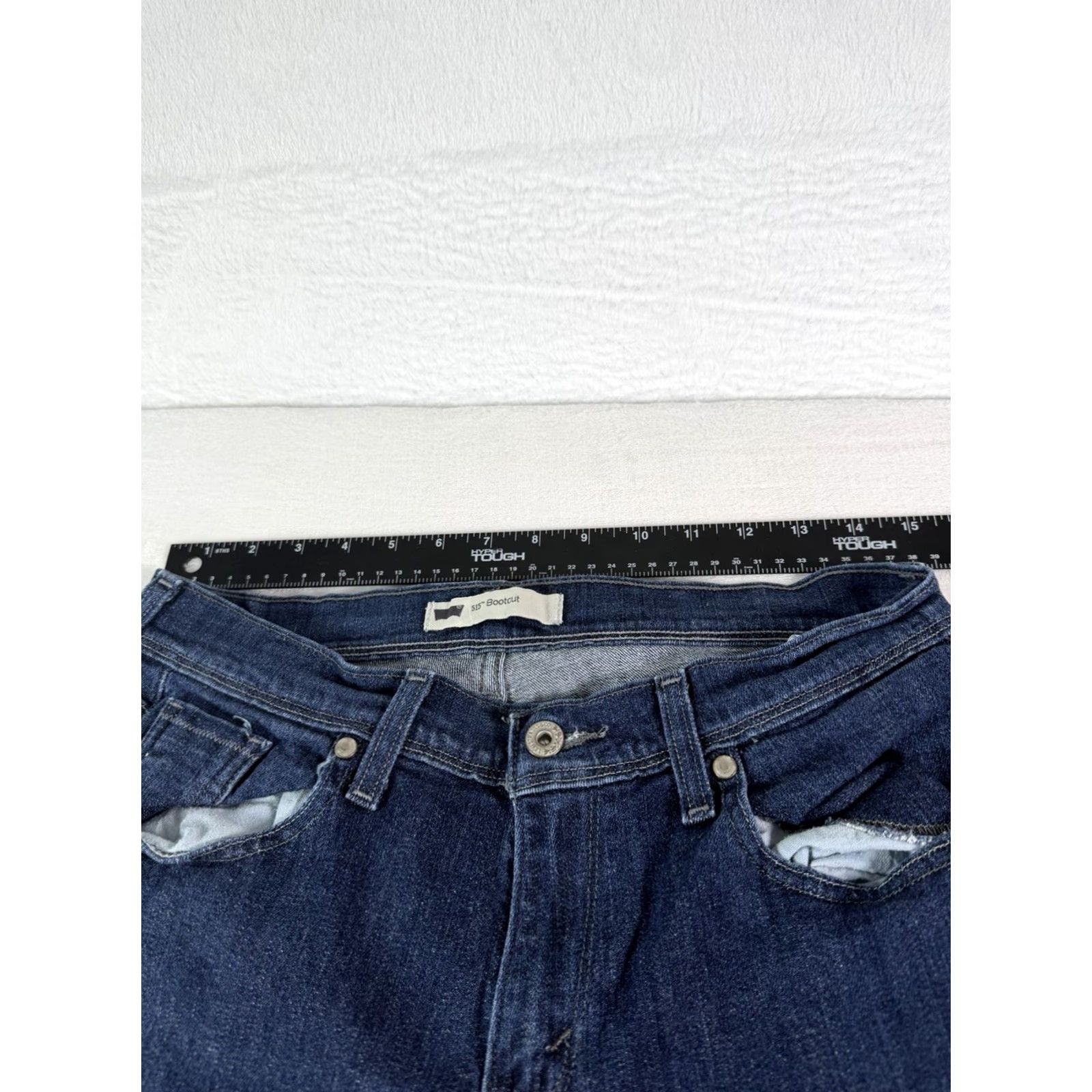 Levi's VINTAGE Levi’s 515 Jeans Bootcut Women Size 8 Regular Distressed Dark Blue Pockets 29x32 Mens/ Womens Size 30" / US 8 / IT 44 - 6 Thumbnail