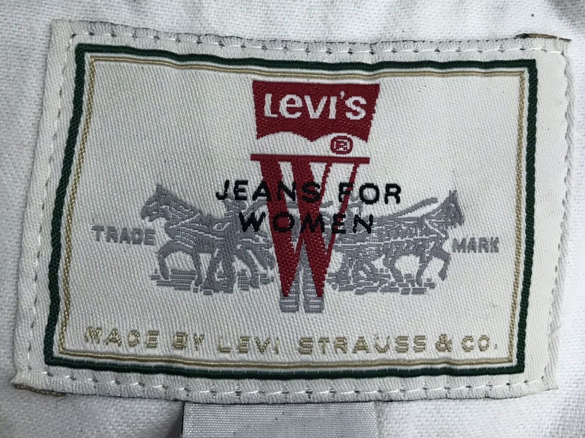 Levi's × Vintage Vintage Levi’s Jeans For Women Sleeveless Jacket Size US M / EU 48-50 / 2 - 10 Thumbnail