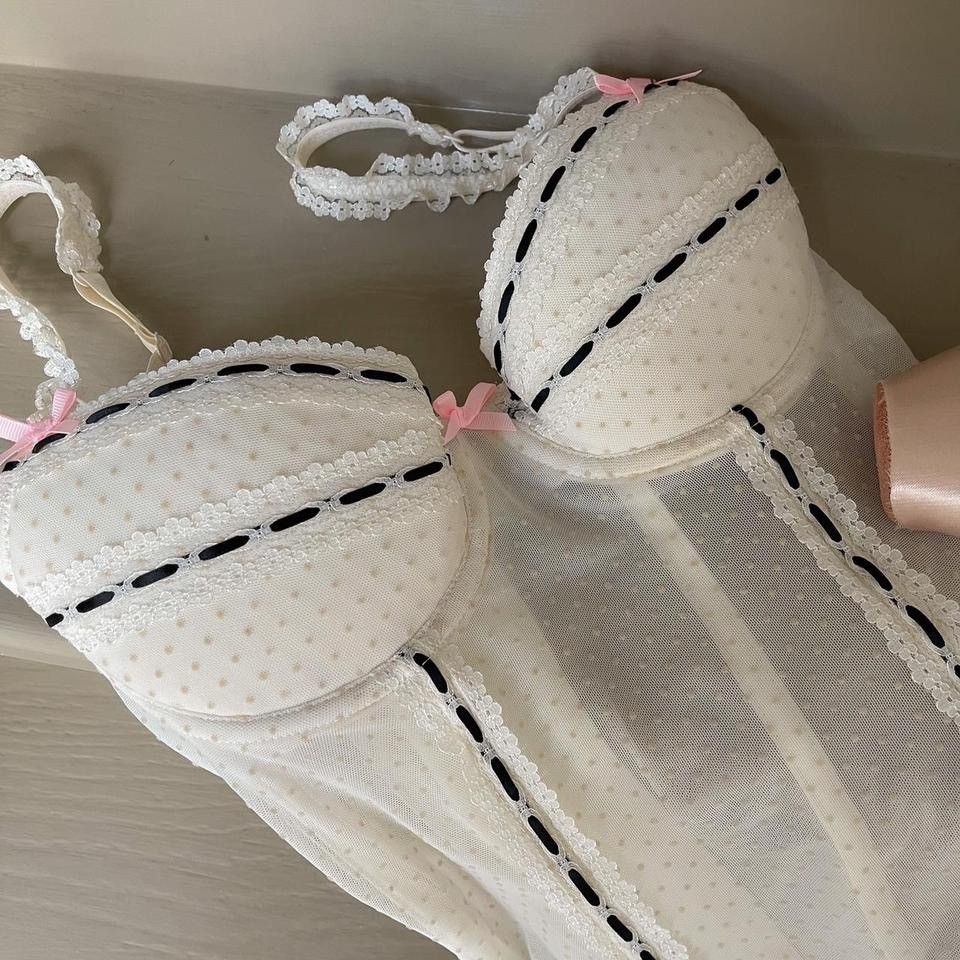 Victoria's Secret Vintage VS Cream Mesh Corset Bustier (36C/34D) Size ONE SIZE - 3 Thumbnail