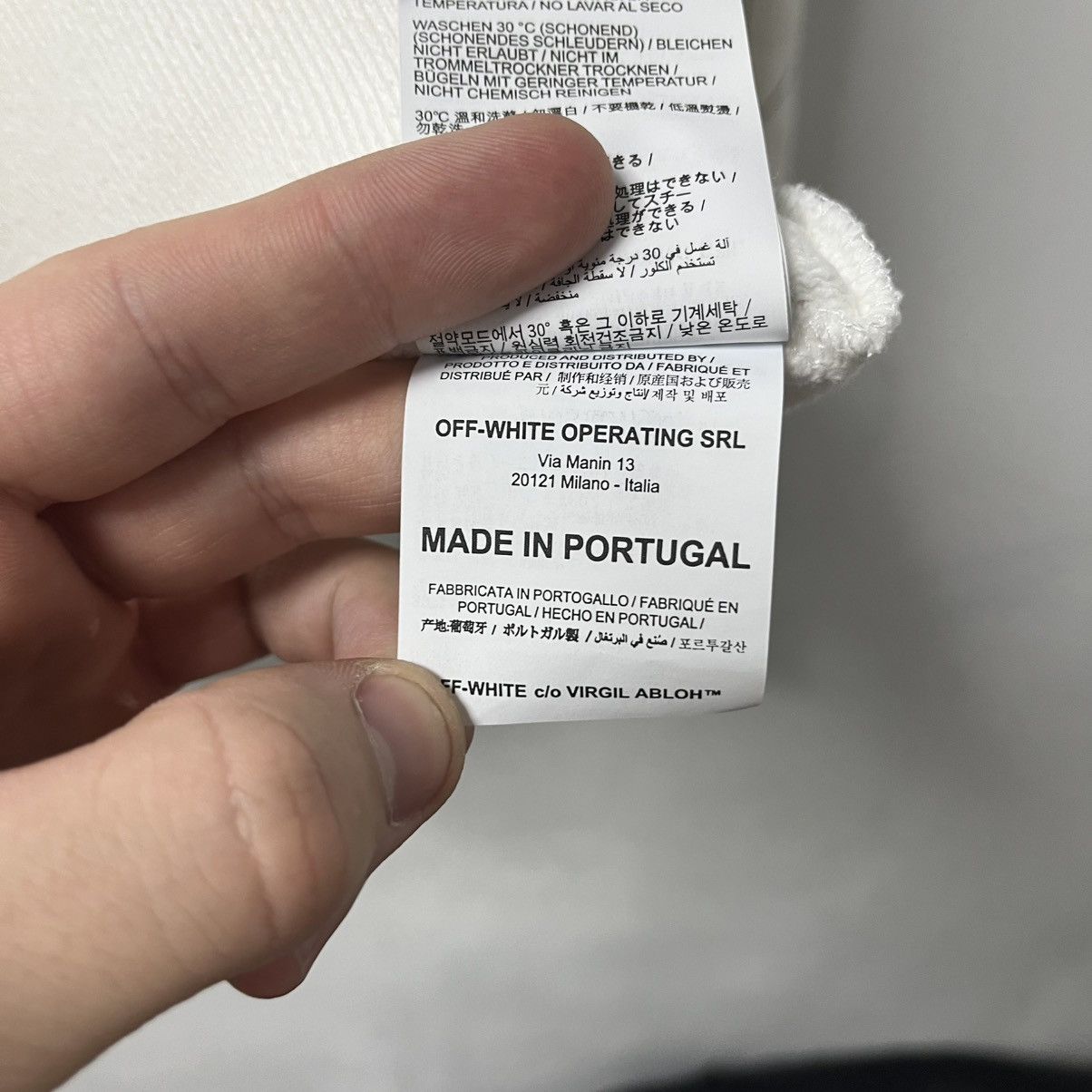 Off-White Off-White Luxury Hoodie Big Logo Rare White Size US L / EU 52-54 / 3 - 16 Thumbnail