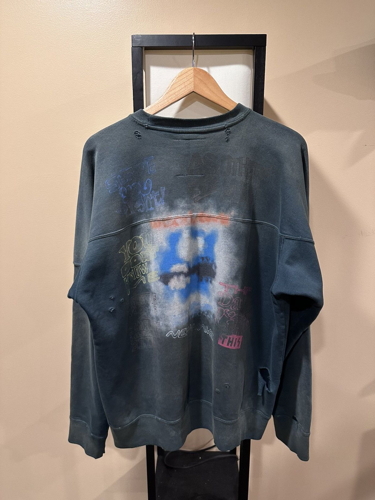 Maison MIHARA YASUHIRO Maison Mihara Yasuhiro MMY FW22 Dance Bear Graffiti Crewneck Size US M / EU 48-50 / 2 - 3 Thumbnail