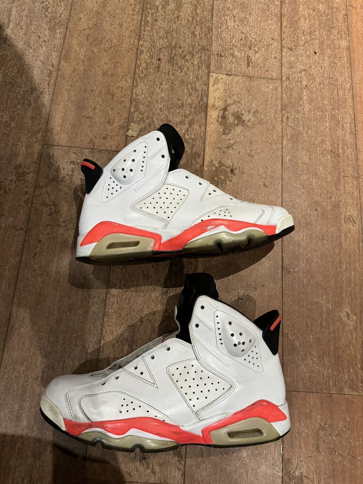 Jordan 6 infrared