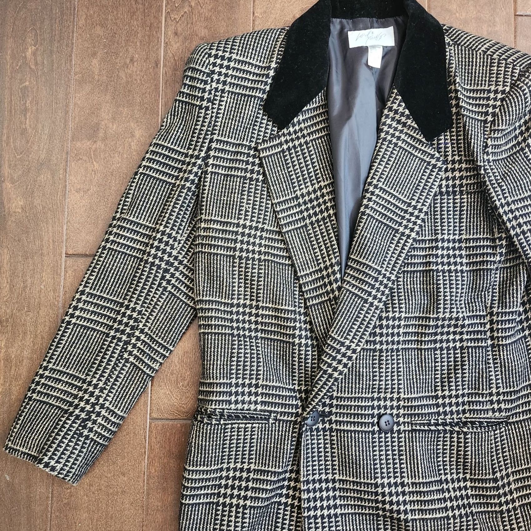 Lord & Taylor Lord & Taylor Women Jacket Multicolor Plaid Velvet Collar Wool 8 Regular Dry Clean Only Button Long Sleeve Women's Jacket Size M / US 6-8 / IT 42-44 - 2 Thumbnail