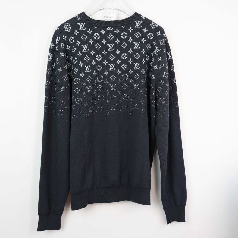 Louis Vuitton Louis Vuitton Gradient full-print knitted sweater Size US XL / EU 56 / 4 - 2 Thumbnail