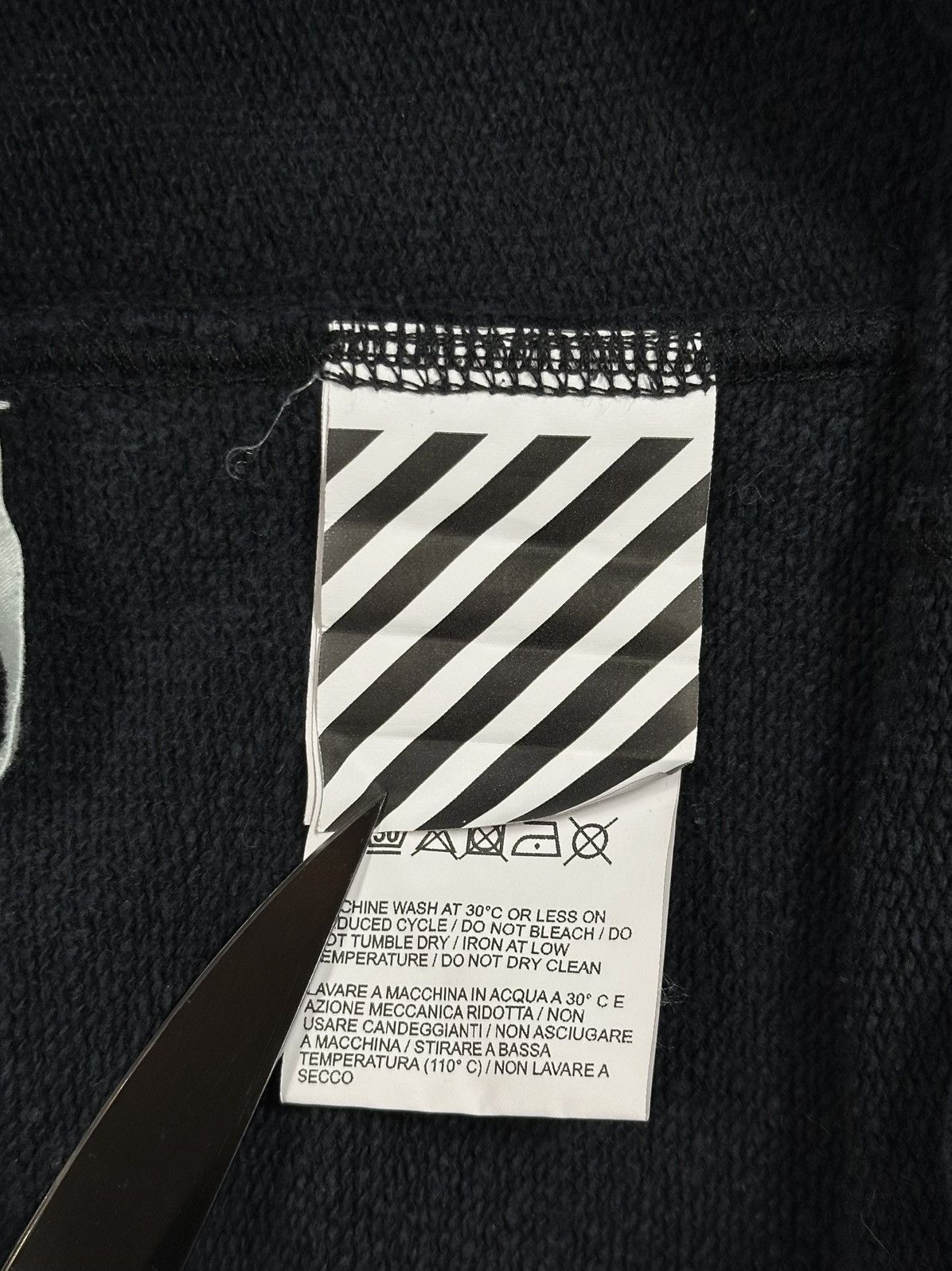 Off-White Off-White Waterfall Sweat Shorts Size US 30 / EU 46 - 10 Thumbnail