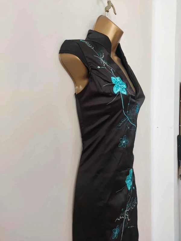 Vintage Vintage Knee-length dress Size M / US 6-8 / IT 42-44 - 5 Thumbnail