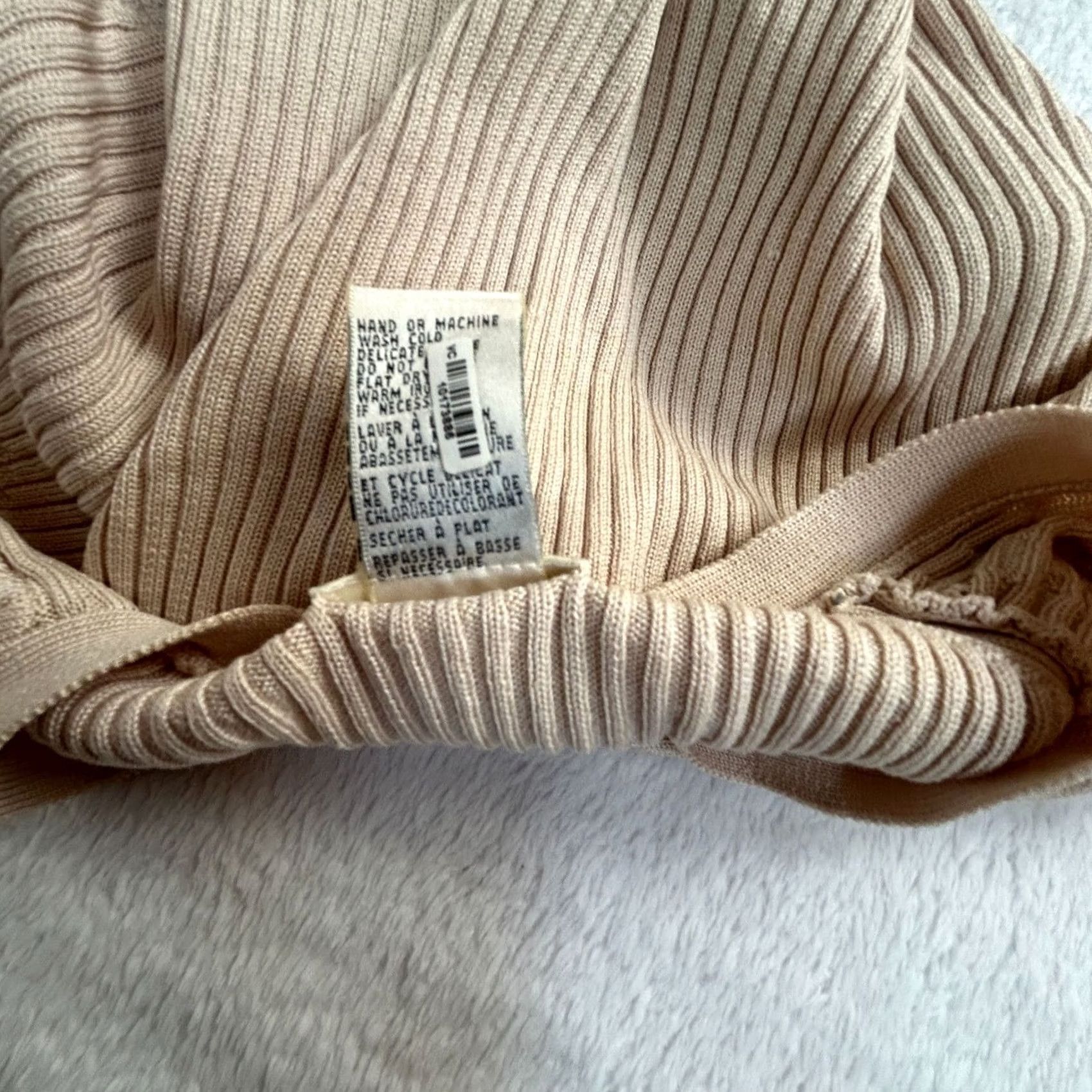 Neiman Marcus Neiman Marcus Womens Beige Cardigan Sweater Large Silk Ribbed Knit Button Front Size L / US 10 / IT 46 - 4 Thumbnail