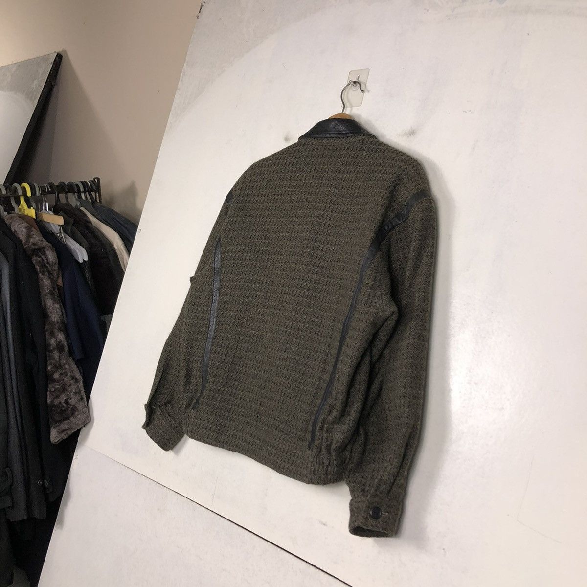 Japanese Brand 📌VINTAGE CROPPED BIKER BOMBER JACKET CACHAREL ISSEY MIYAKE Size US M / EU 48-50 / 2 - 11 Thumbnail