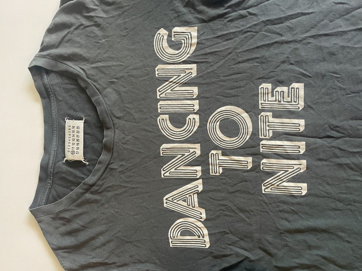 Maison Margiela Dancing To Nite Tee Size US M / EU 48-50 / 2 - 5 Thumbnail