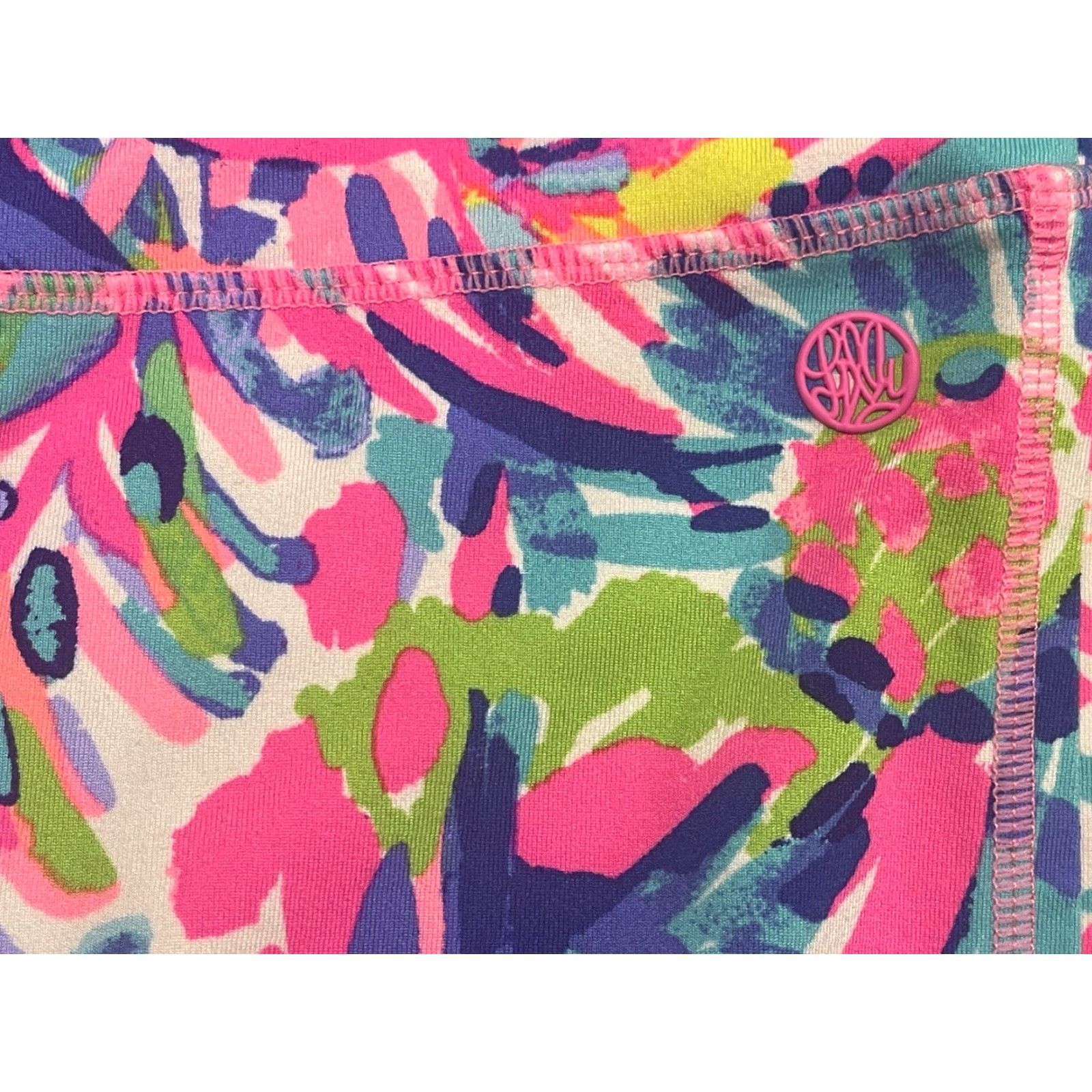 Lilly Pulitzer Lilly Pulitzer Luxletic High Rise Midi Weekender Gumbo Limbo Leggings Sz Small Size 28" / US 6 / IT 42 - 4 Thumbnail