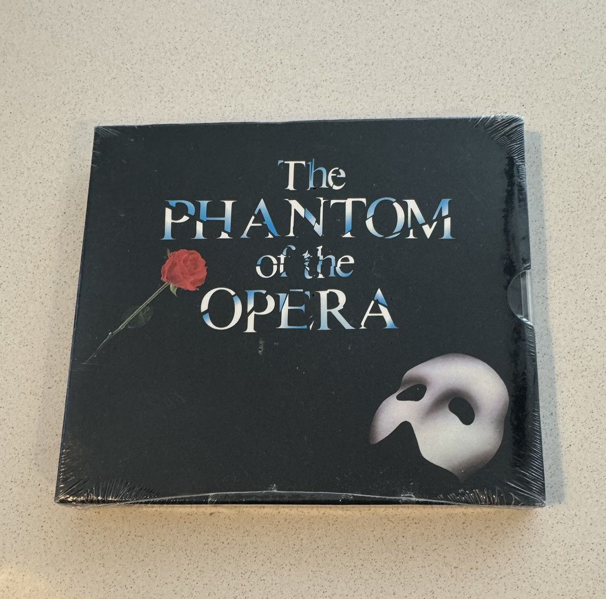 Vintage Vintage Rare Phantom Of The Opera Toronto Canada Size US L / EU 52-54 / 3 - 11 Thumbnail