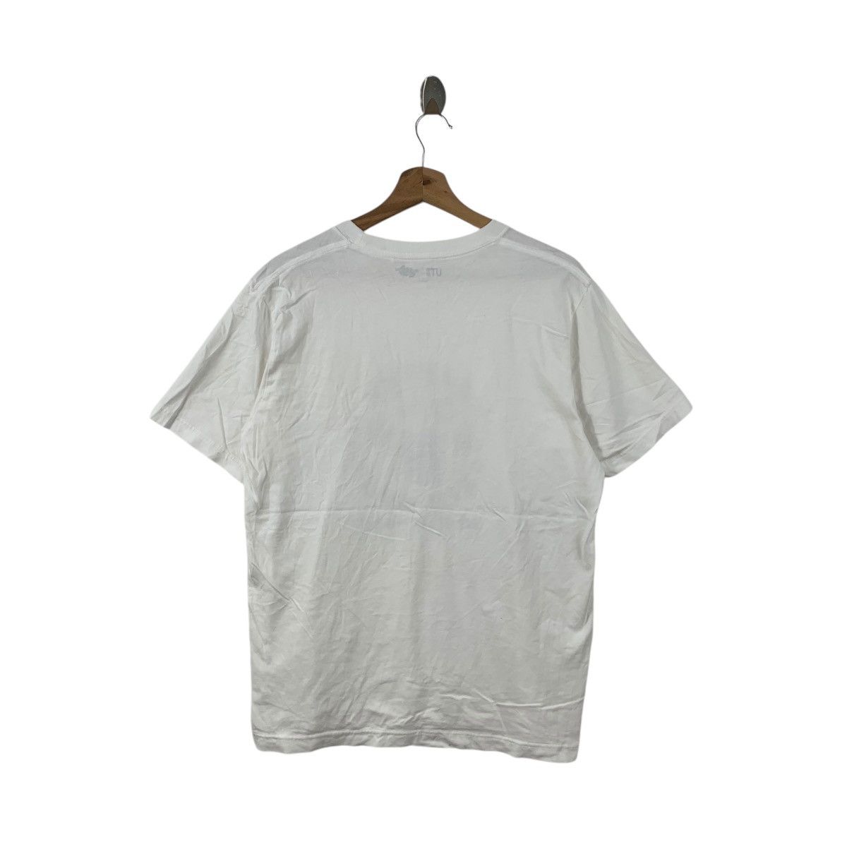 Uniqlo UNIQLO x MONSTER HUNTER RISE Video Game Console Tee Shirt Size US L / EU 52-54 / 3 - 5 Thumbnail