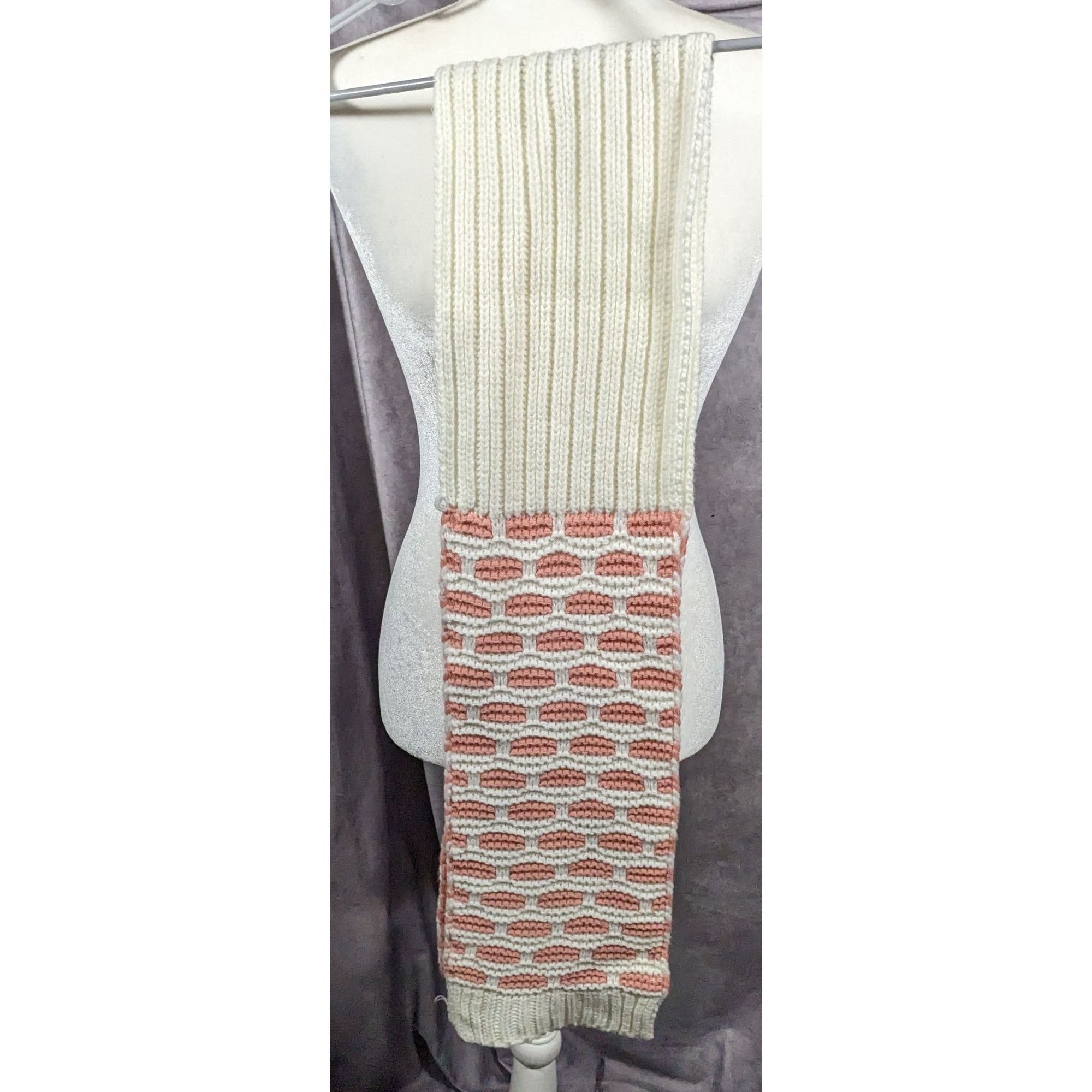 Other Coquette Retro Pink And White Brick Patterned Scarf Size ONE SIZE - 8 Thumbnail
