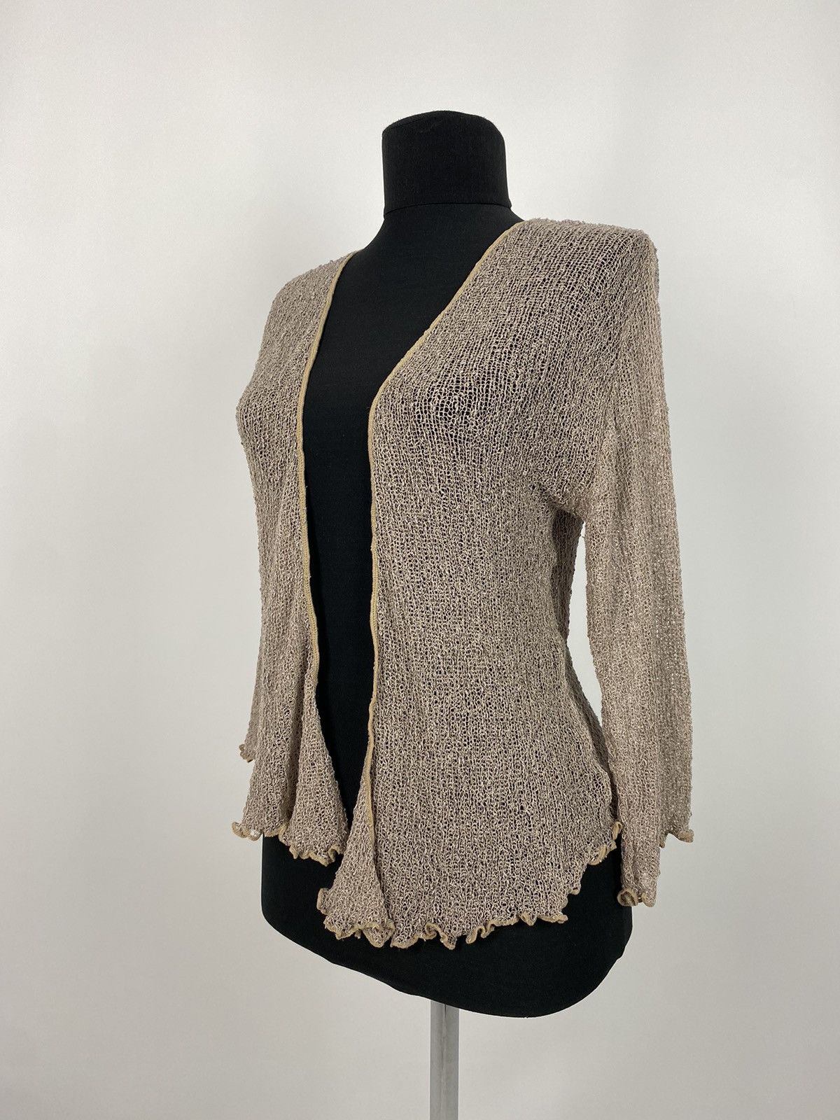Vintage Y2K Vintage Beige Mesh Knit Wrap Bolero Shrug Top Cardigan Size ONE SIZE - 1 Thumbnail