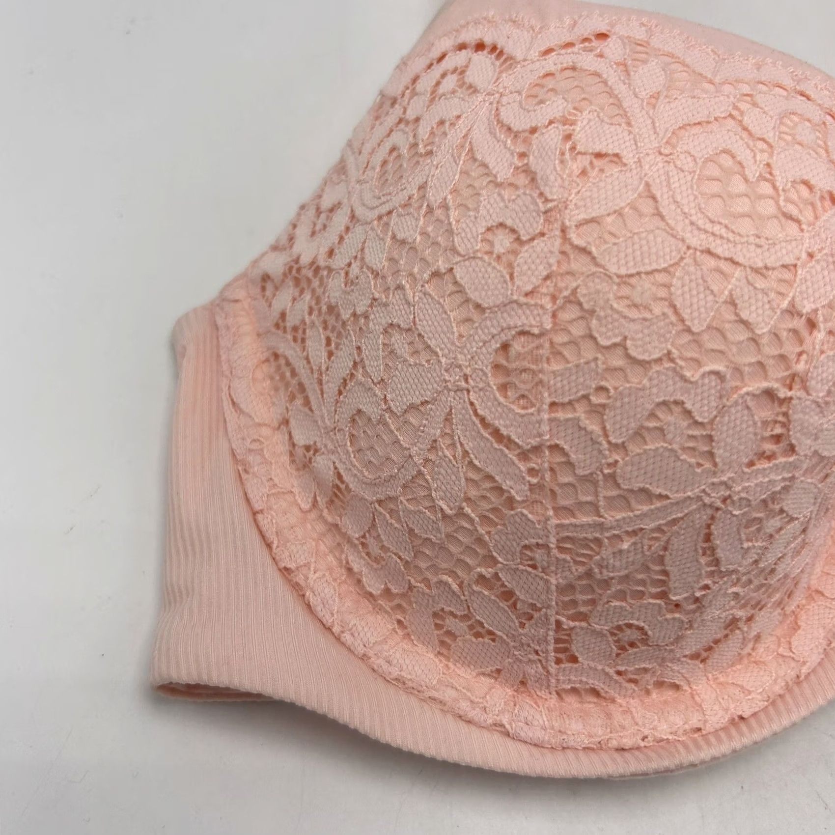 Victoria's Secret Victoria's Secret Pink Lace Lined Demi Bra 34D Adjustable Feminine Coquet Size ONE SIZE - 3 Thumbnail