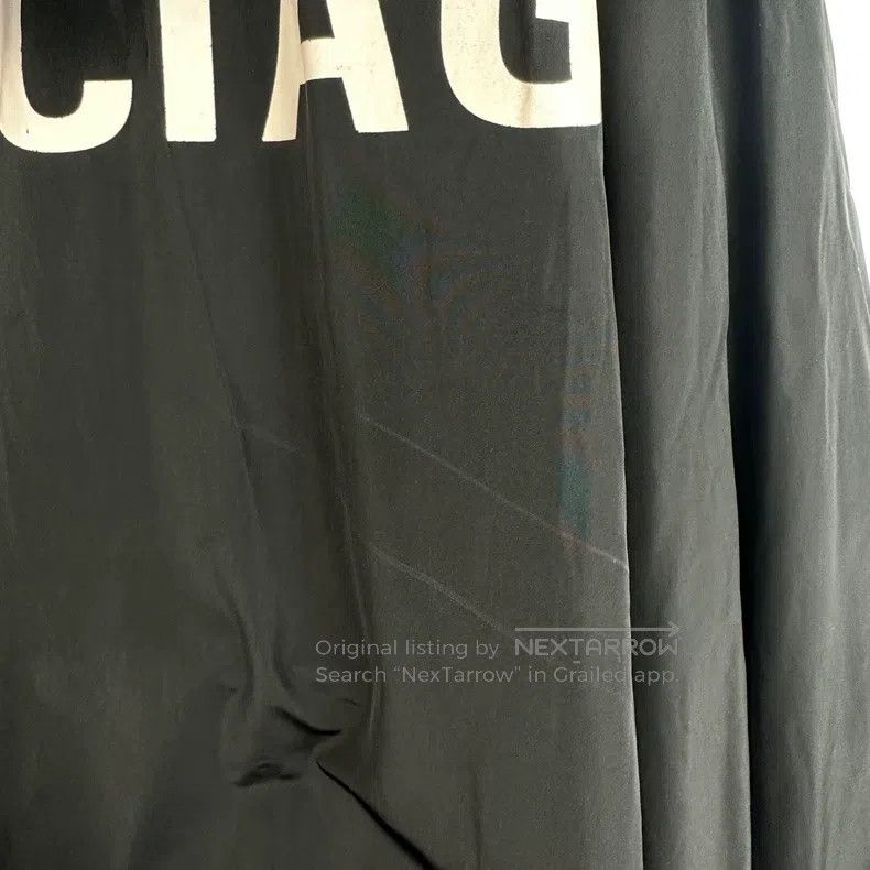Balenciaga Balenciaga Back Letter Printed Logo Hooded Windbreaker Jac Size XXS / US 00 / IT 34 - 8 Thumbnail