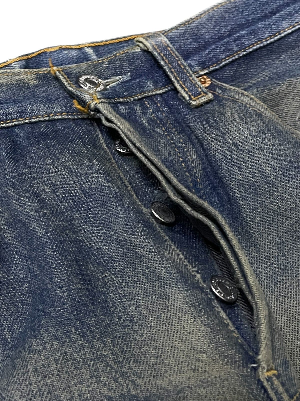 LVC × Levi's × Vintage Vintage Levis 501 Mud Wash Aging Honeycomb Distressed Jeans Size US 29 - 14 Thumbnail
