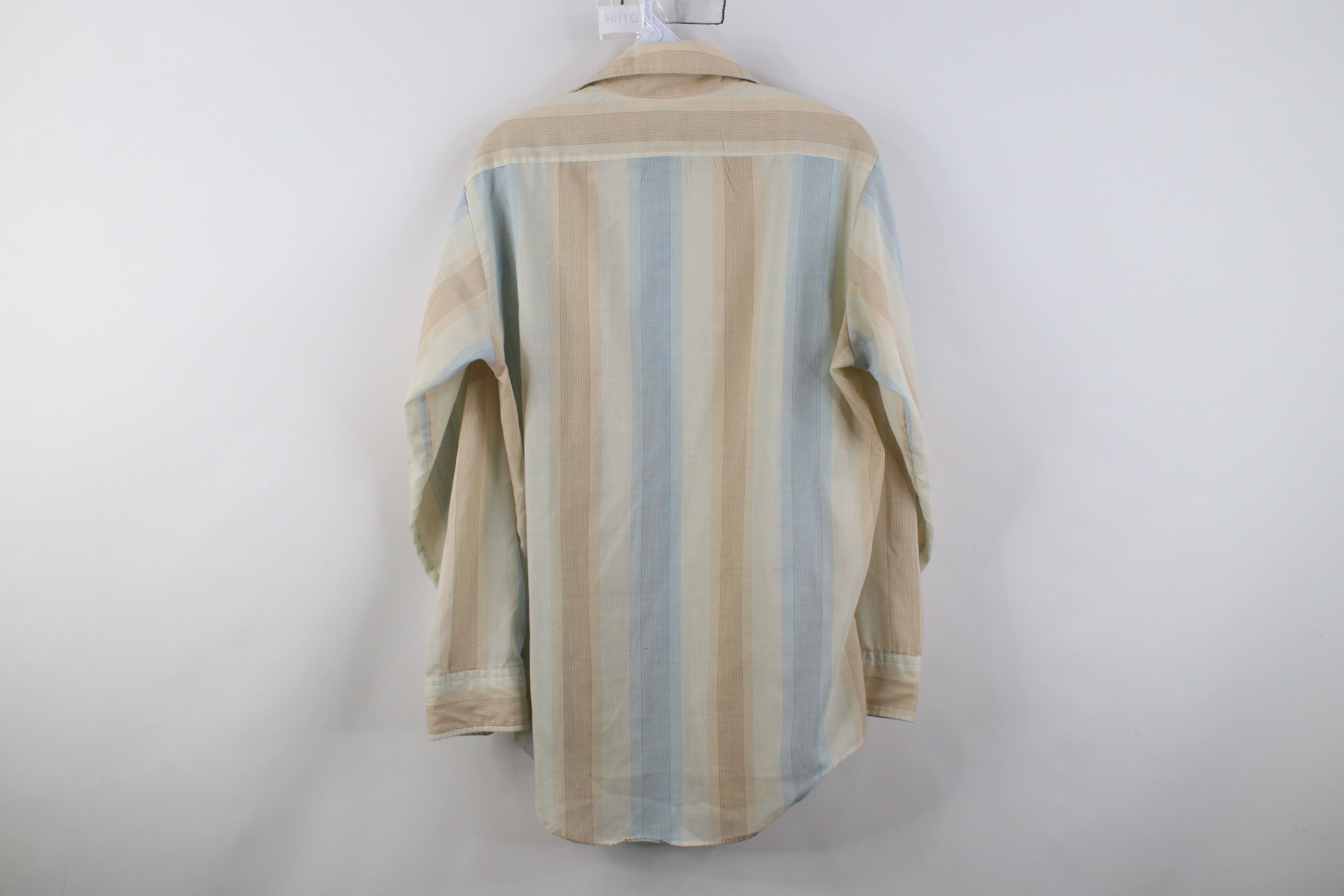 Vintage Vintage 70s Streetwear Dagger Collar Button Shirt USA Size US M / EU 48-50 / 2 - 13 Thumbnail