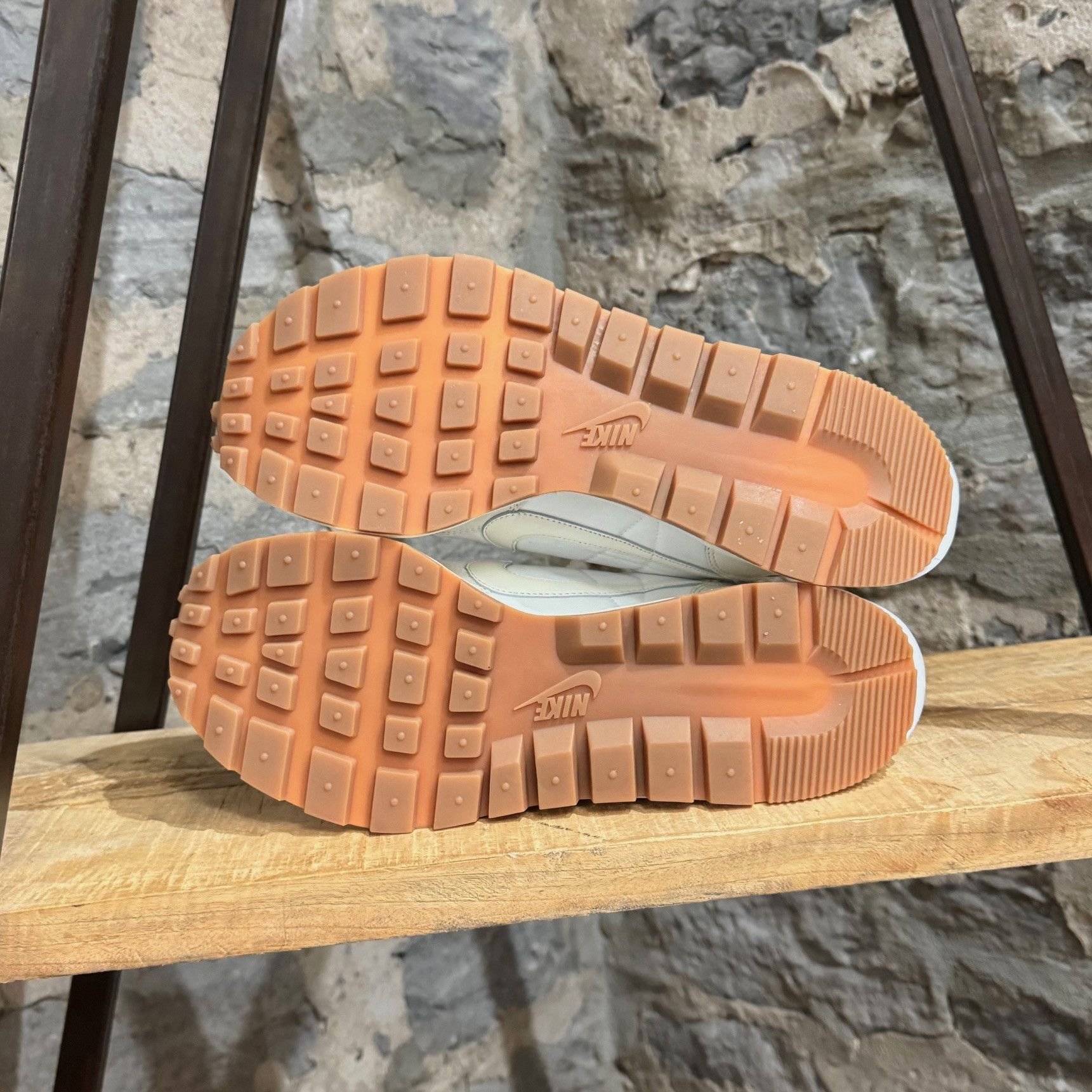 Nike × Sacai Nike x Sacai Vaporwaffle White Sail Sneakers Size US 9.5 / EU 42-43 - 7 Thumbnail