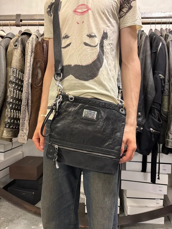 Designer × Dolce & Gabbana × Vintage 2000s Dolce & Gabbana Padlock Black Leather Shoulder Bag Size ONE SIZE - 2 Thumbnail