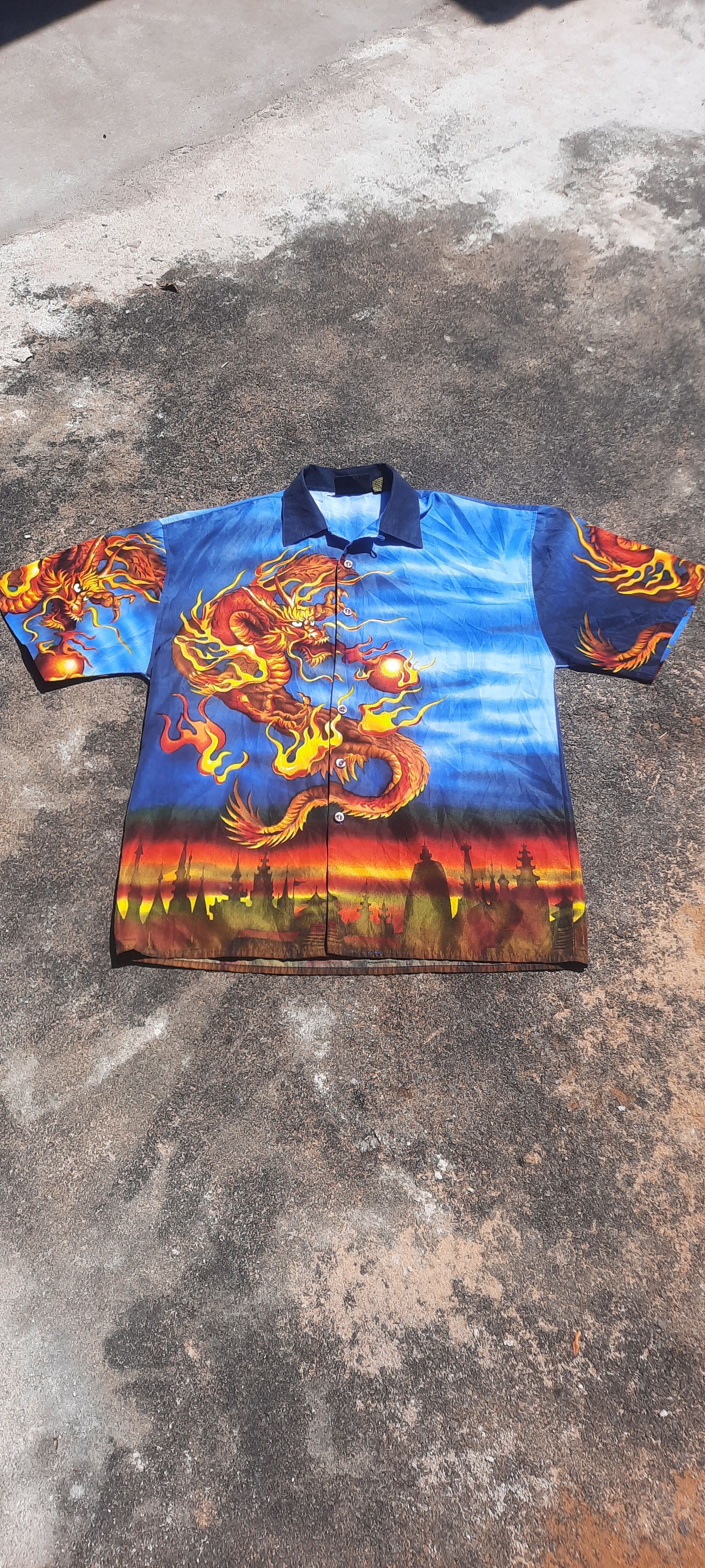 Vintage Dragon Shirt Size US M / EU 48-50 / 2 - 1 Thumbnail